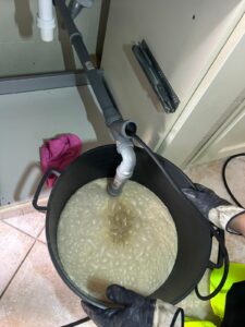 lavandino cucina intasato